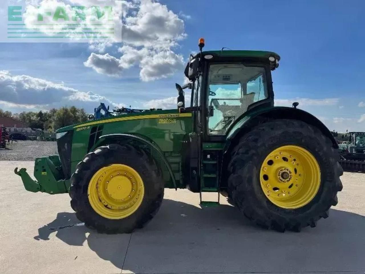 John Deere 8370r - Traktor: gambar 2 John Deere 8370r - Traktor: gambar 2