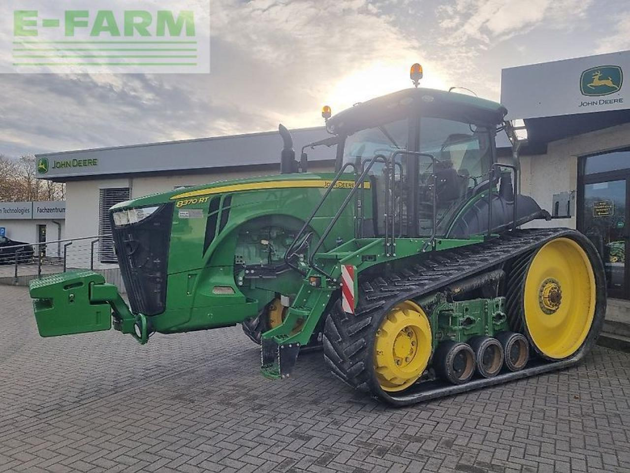 John Deere 8370rt my18 e23 40 - Traktor terlacak: gambar 1 John Deere 8370rt my18 e23 40 - Traktor terlacak: gambar 1