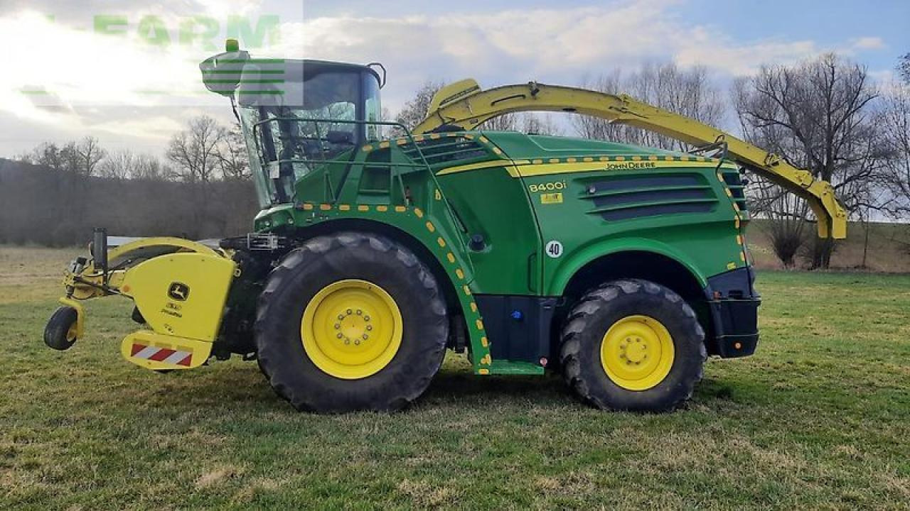 John Deere 8400 - Pemanen hijauan: gambar 3 John Deere 8400 - Pemanen hijauan: gambar 3