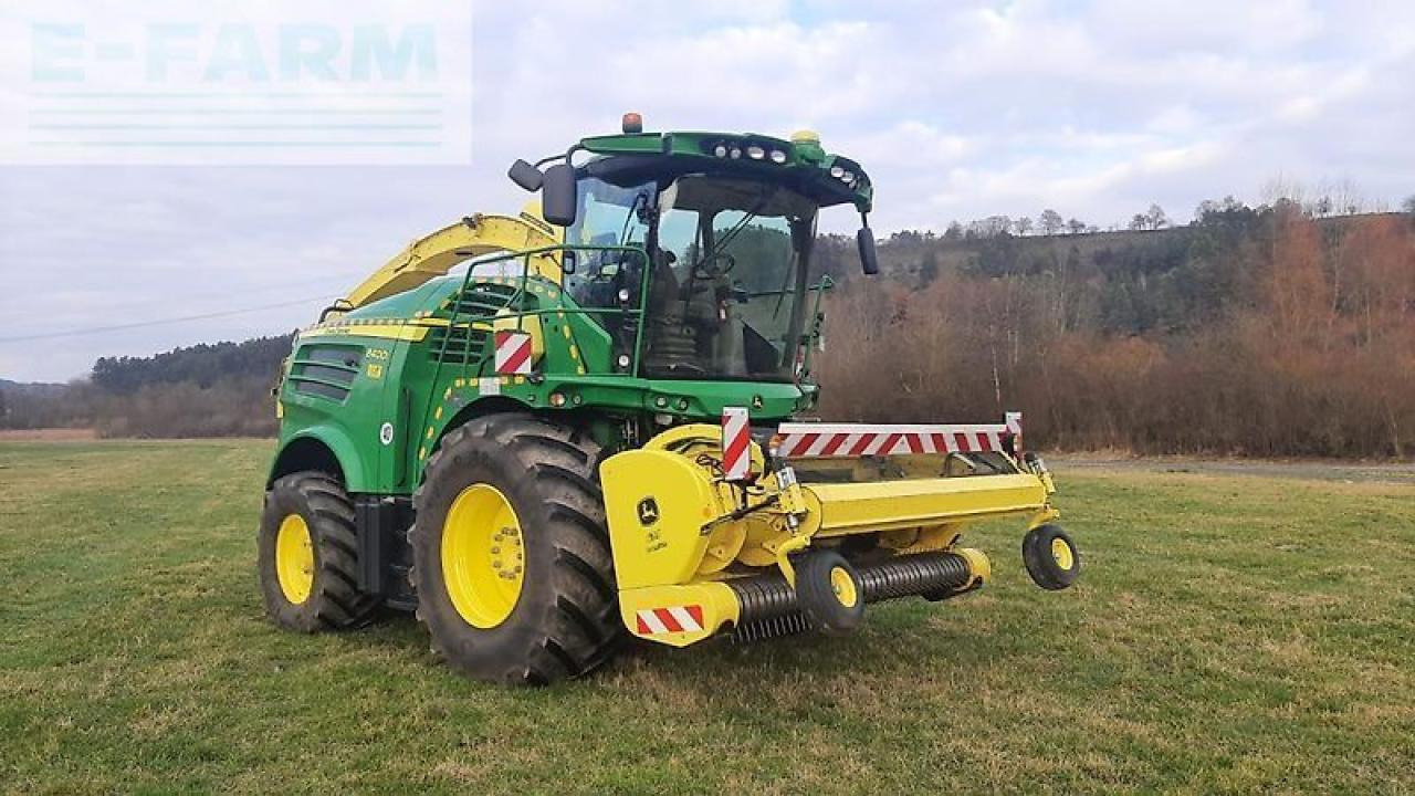 John Deere 8400 - Pemanen hijauan: gambar 1 John Deere 8400 - Pemanen hijauan: gambar 1