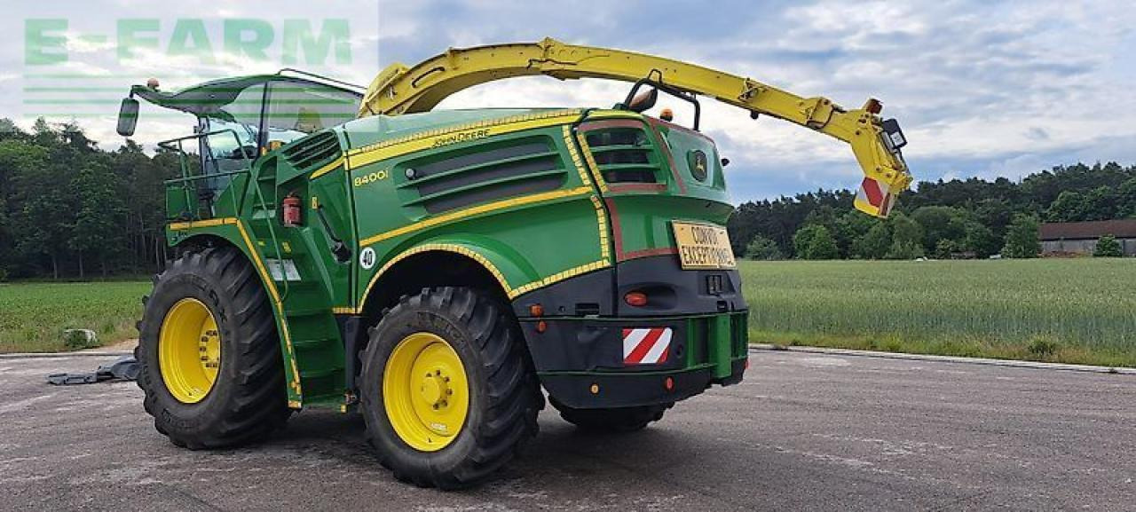 John Deere 8400 - Pemanen hijauan: gambar 3 John Deere 8400 - Pemanen hijauan: gambar 3