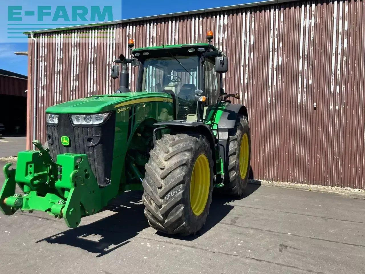 John Deere 8400r - Traktor: gambar 1 John Deere 8400r - Traktor: gambar 1