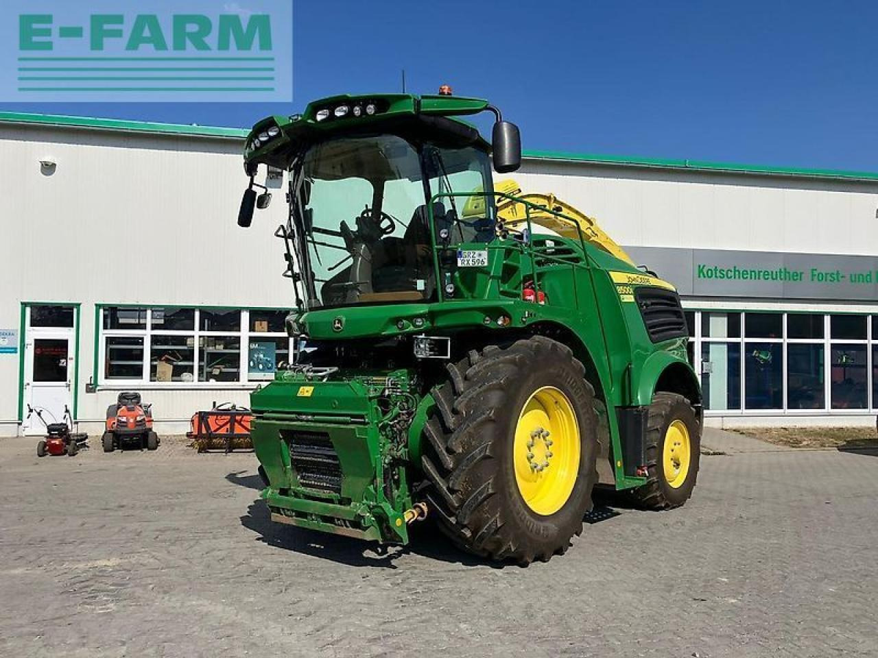 John Deere 8500 prodrive - Pemanen hijauan: gambar 1 John Deere 8500 prodrive - Pemanen hijauan: gambar 1