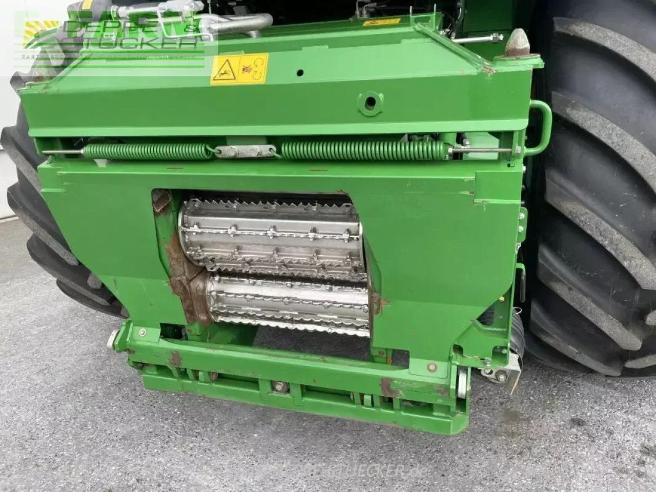 Pemanen hijauan John Deere 8500i: gambar 14 Pemanen hijauan John Deere 8500i: gambar 14