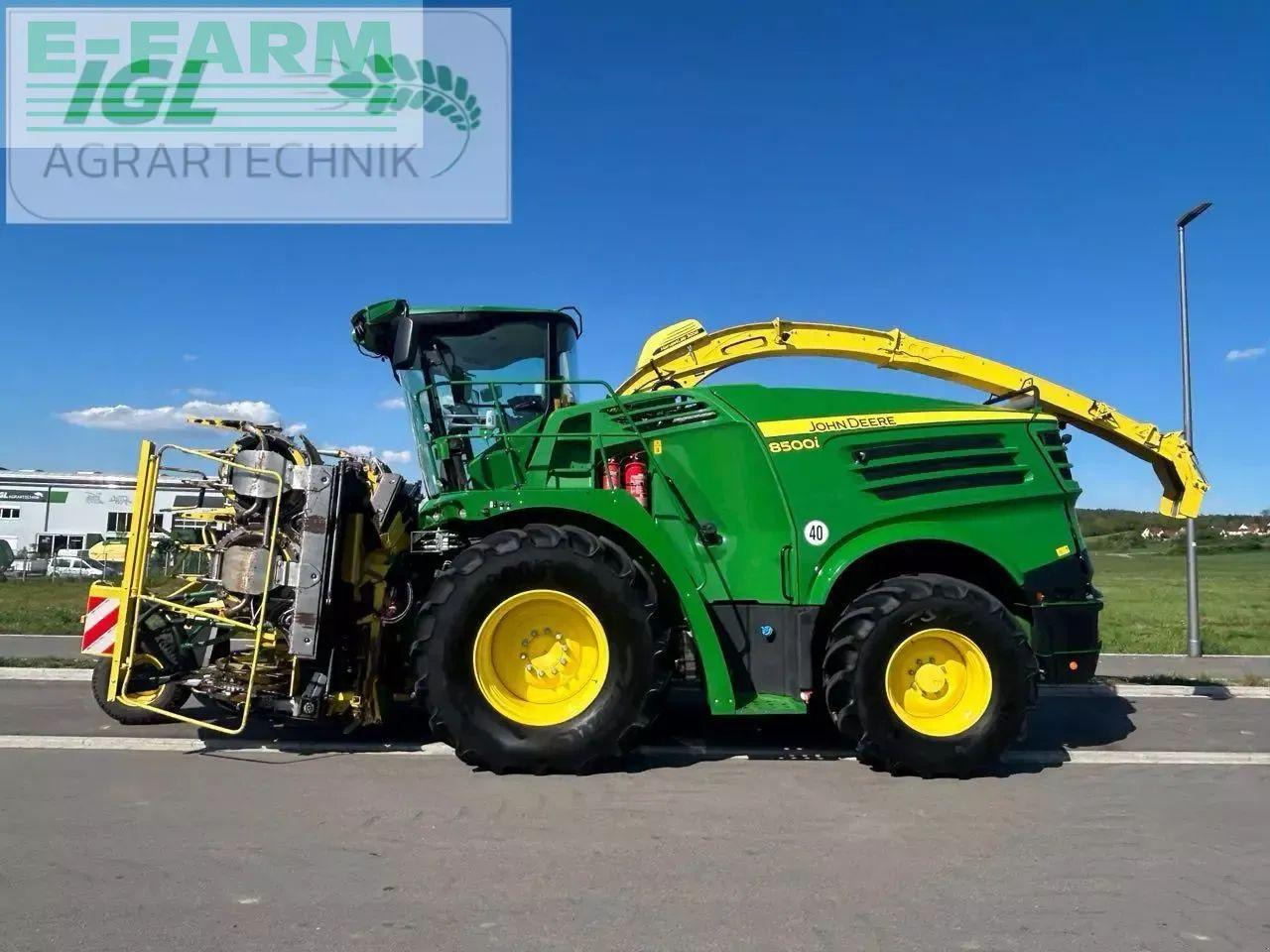 John Deere 8500i - Pemanen hijauan: gambar 1 John Deere 8500i - Pemanen hijauan: gambar 1