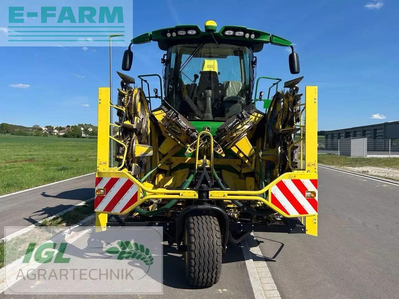 John Deere 8500i - Pemanen hijauan: gambar 5 John Deere 8500i - Pemanen hijauan: gambar 5