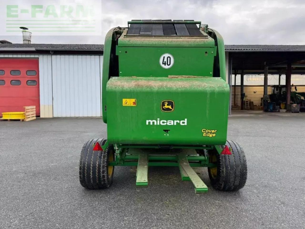 John Deere 854 - Baler persegi: gambar 5 John Deere 854 - Baler persegi: gambar 5