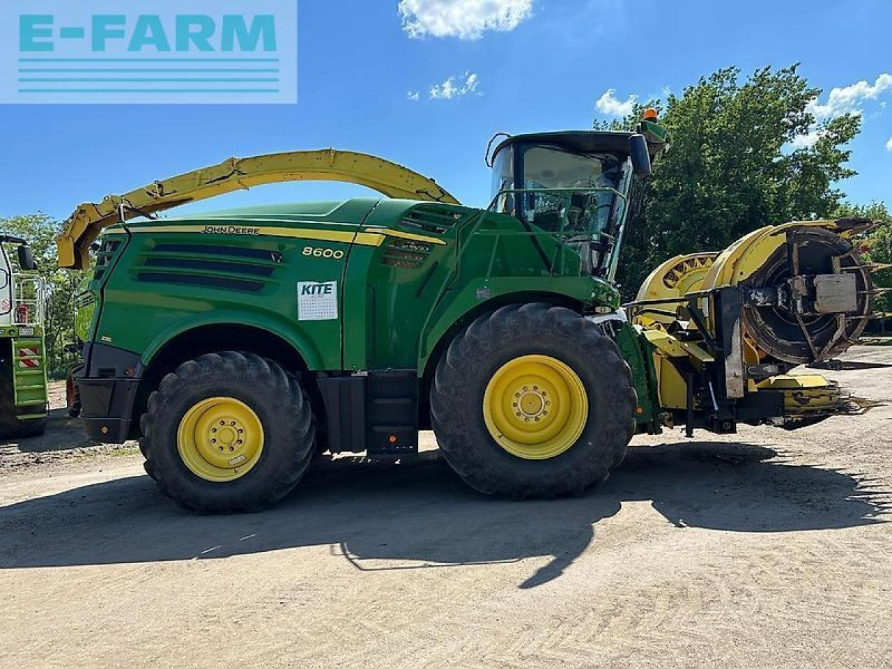 John Deere 8600 - Pemanen gabungan: gambar 4 John Deere 8600 - Pemanen gabungan: gambar 4