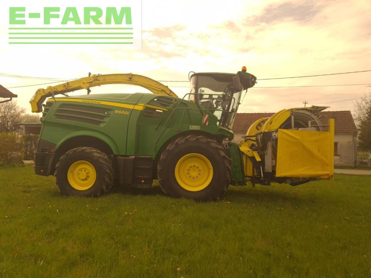 John Deere 8600 i - Pemanen hijauan: gambar 2 John Deere 8600 i - Pemanen hijauan: gambar 2