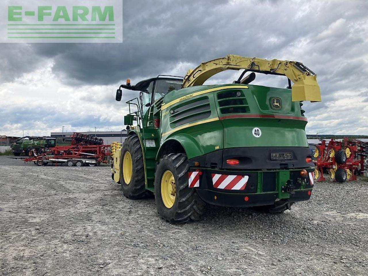 John Deere 8600i - Pemanen hijauan: gambar 3 John Deere 8600i - Pemanen hijauan: gambar 3