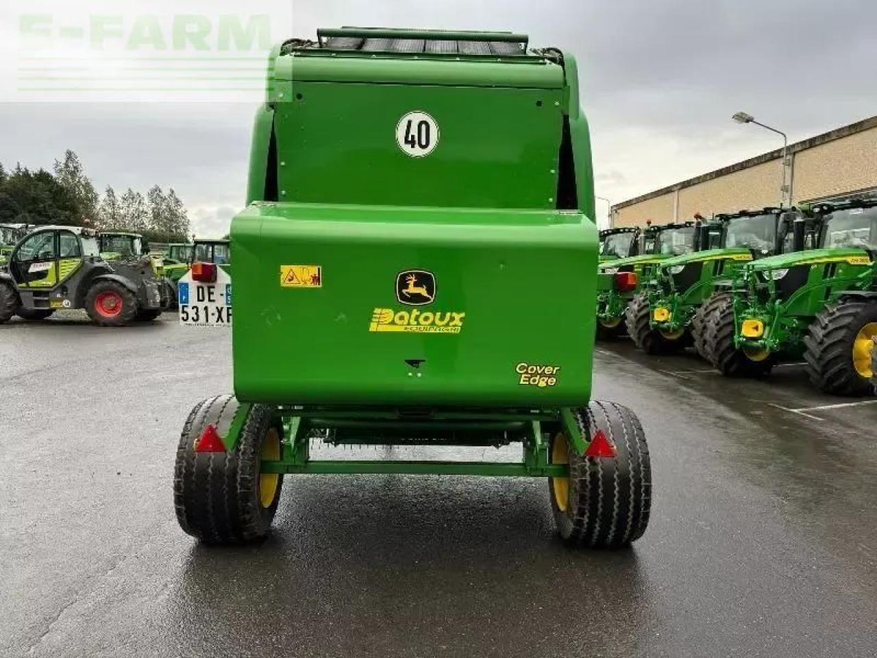 John Deere 864 - Baler persegi: gambar 3 John Deere 864 - Baler persegi: gambar 3