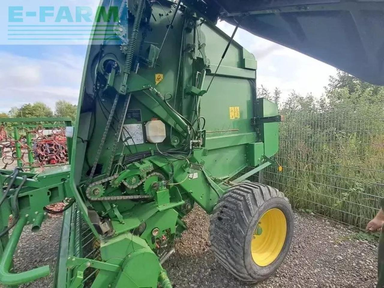 John Deere 864 premium - Baler persegi: gambar 2 John Deere 864 premium - Baler persegi: gambar 2