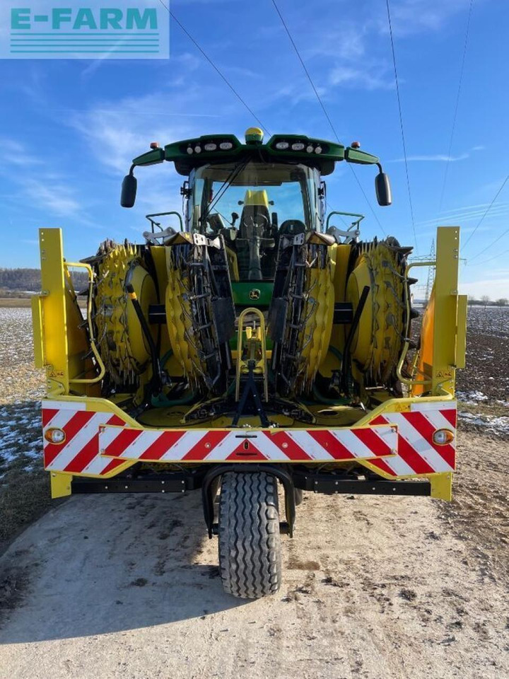 John Deere 8700i - Pemanen hijauan: gambar 2 John Deere 8700i - Pemanen hijauan: gambar 2