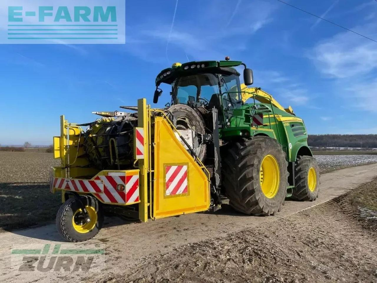 John Deere 8700i - Pemanen hijauan: gambar 1 John Deere 8700i - Pemanen hijauan: gambar 1