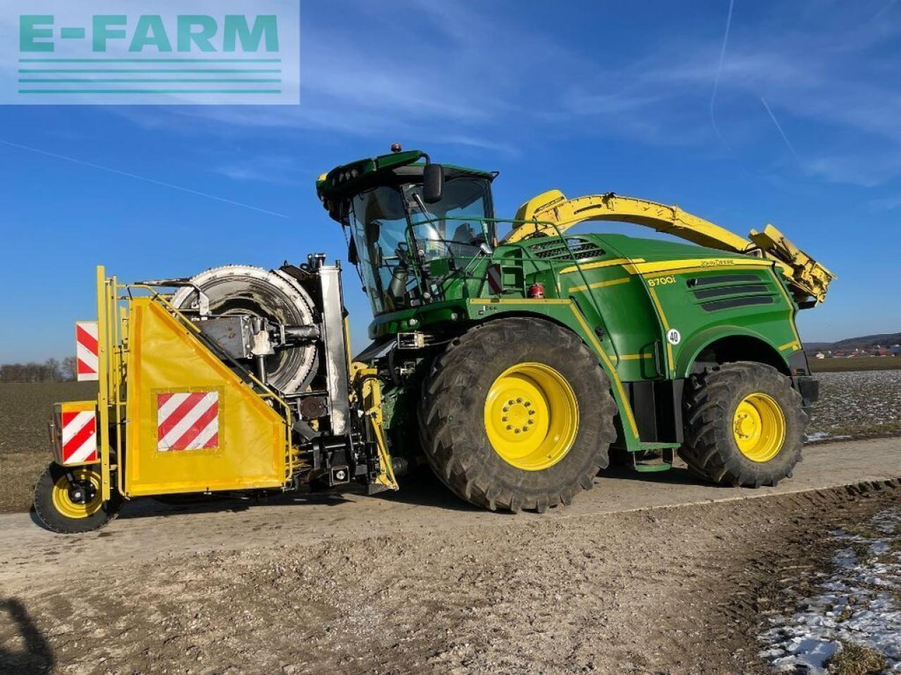 John Deere 8700i - Pemanen hijauan: gambar 3 John Deere 8700i - Pemanen hijauan: gambar 3