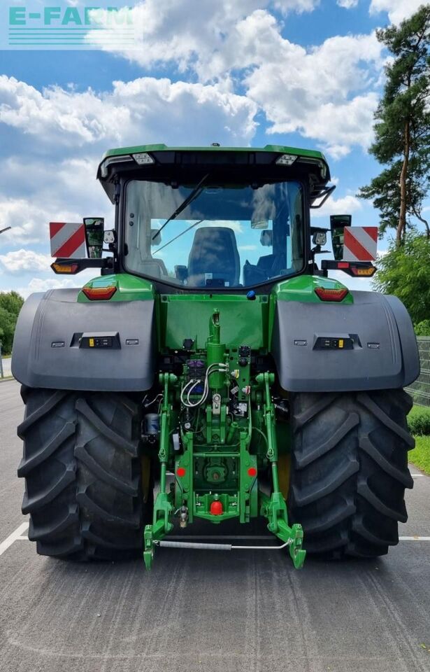 John Deere 8R 310 - Traktor: gambar 2 John Deere 8R 310 - Traktor: gambar 2