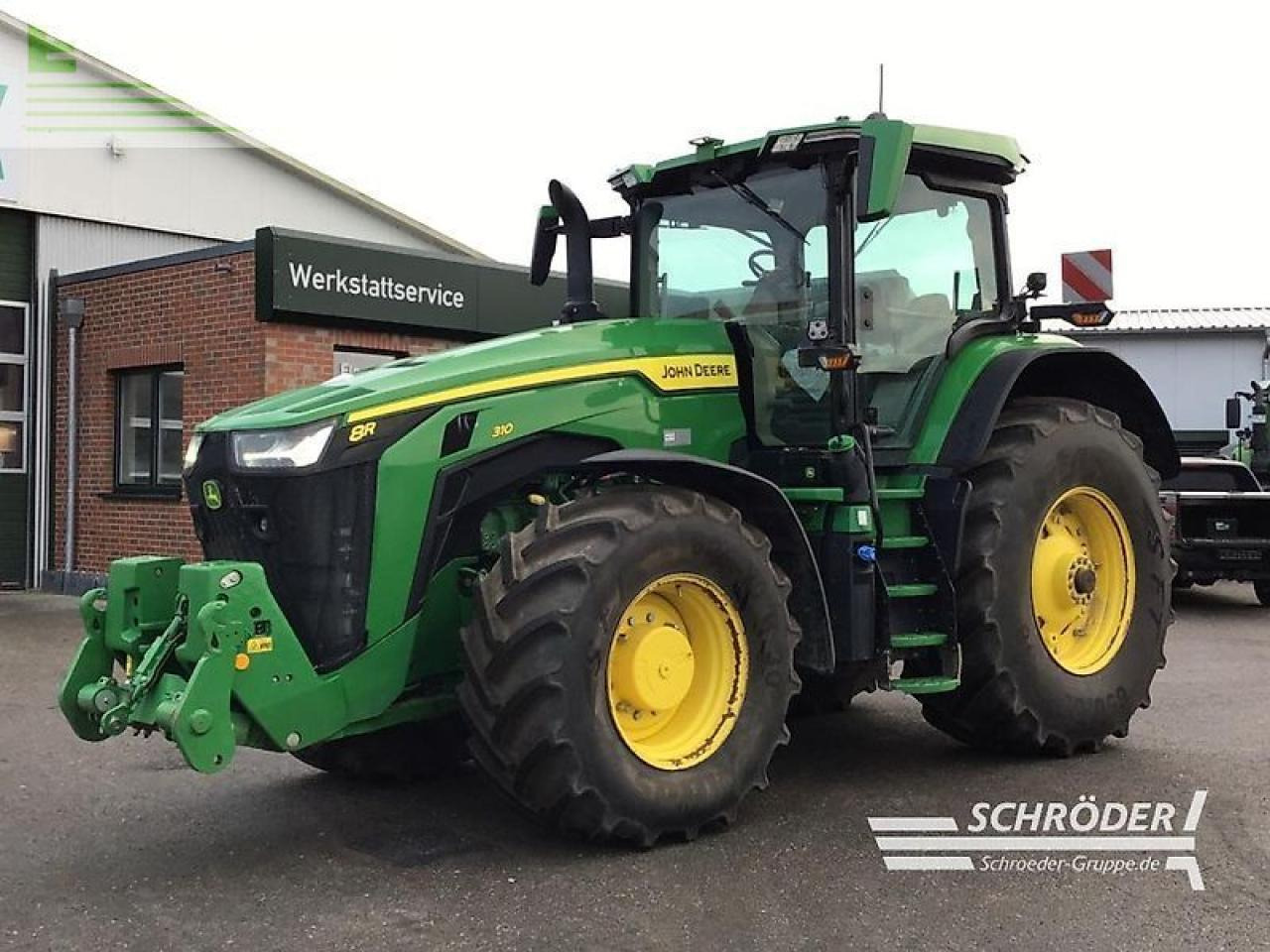 John Deere 8r 310 e23 powershift - Traktor: gambar 1 John Deere 8r 310 e23 powershift - Traktor: gambar 1