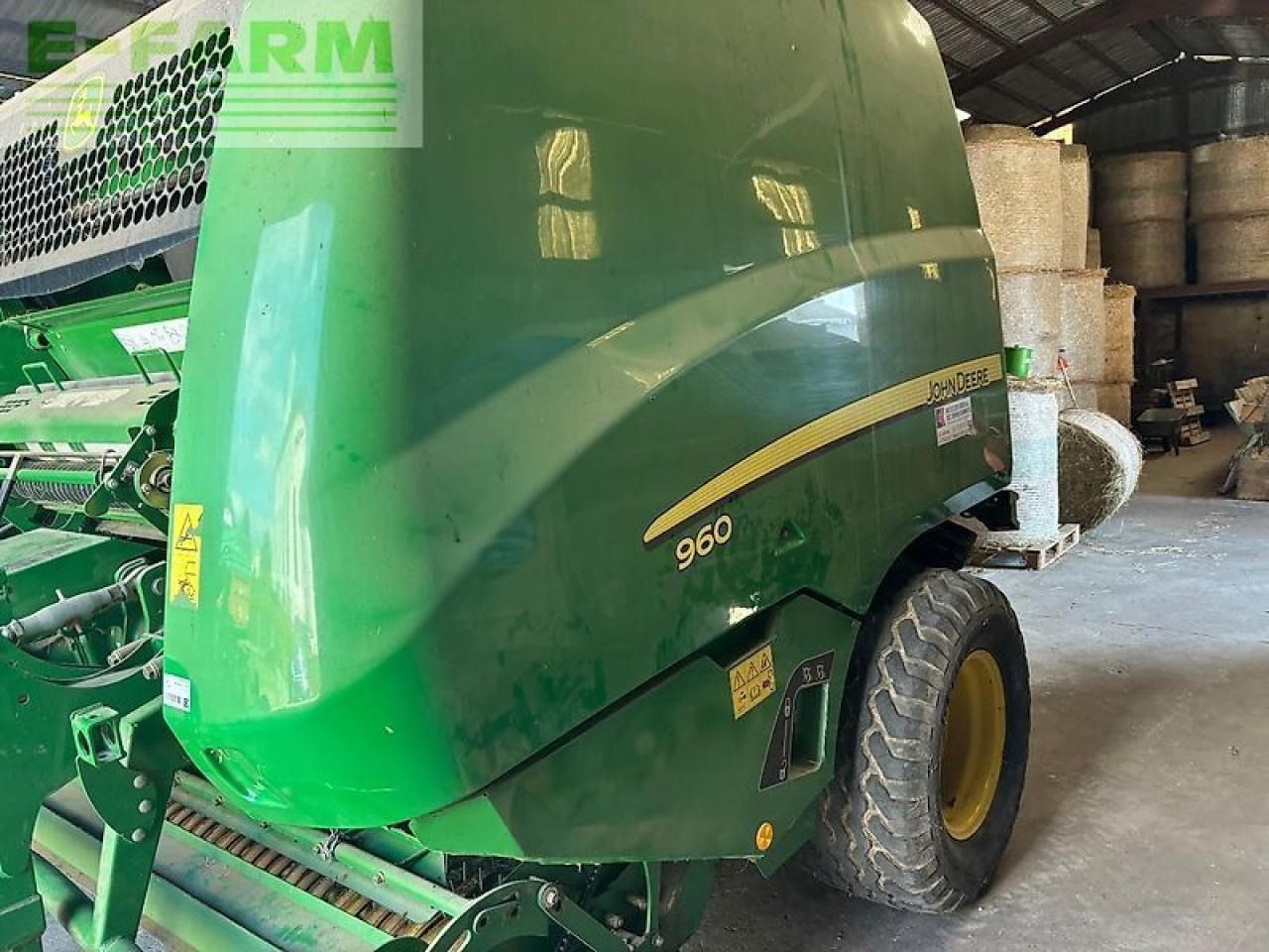 John Deere 960 - Baler persegi: gambar 2 John Deere 960 - Baler persegi: gambar 2