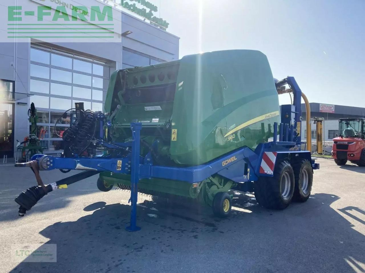 John Deere 960 - Baler persegi: gambar 1 John Deere 960 - Baler persegi: gambar 1