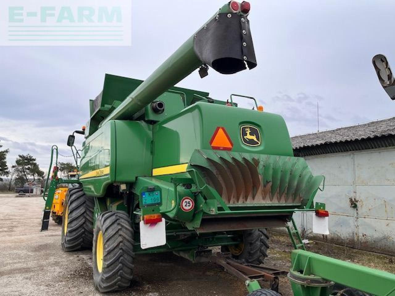 John Deere T670 - Pemanen gabungan: gambar 5 John Deere T670 - Pemanen gabungan: gambar 5