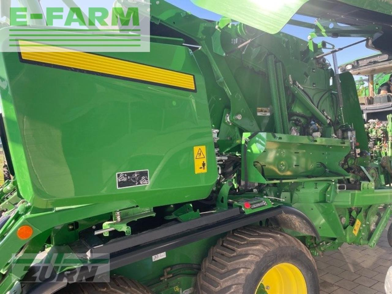 John Deere c461r - Baler persegi: gambar 4 John Deere c461r - Baler persegi: gambar 4