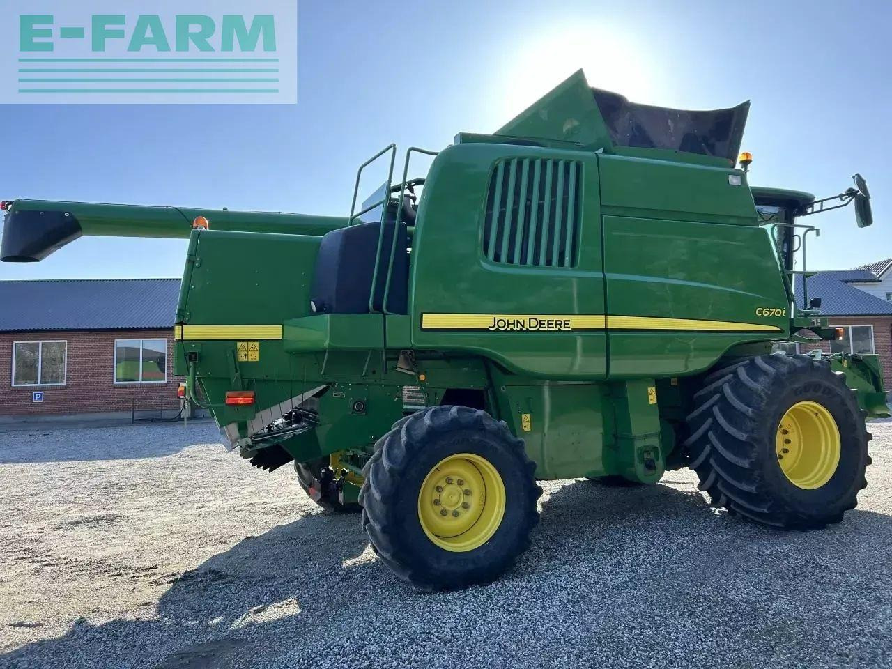 John Deere c670 - Pemanen gabungan: gambar 4 John Deere c670 - Pemanen gabungan: gambar 4