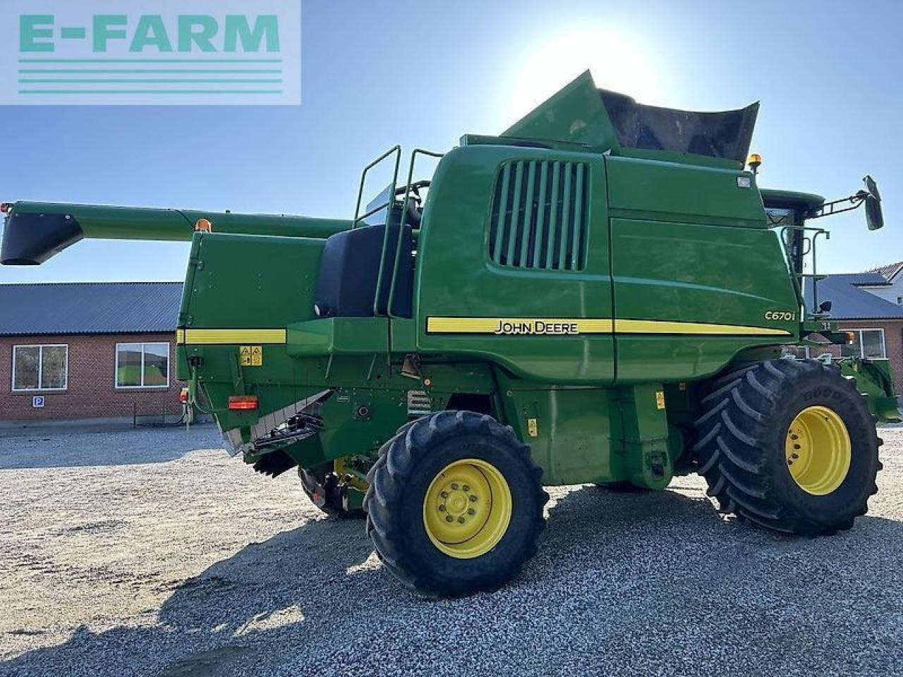 John Deere c670 - Pemanen gabungan: gambar 4 John Deere c670 - Pemanen gabungan: gambar 4
