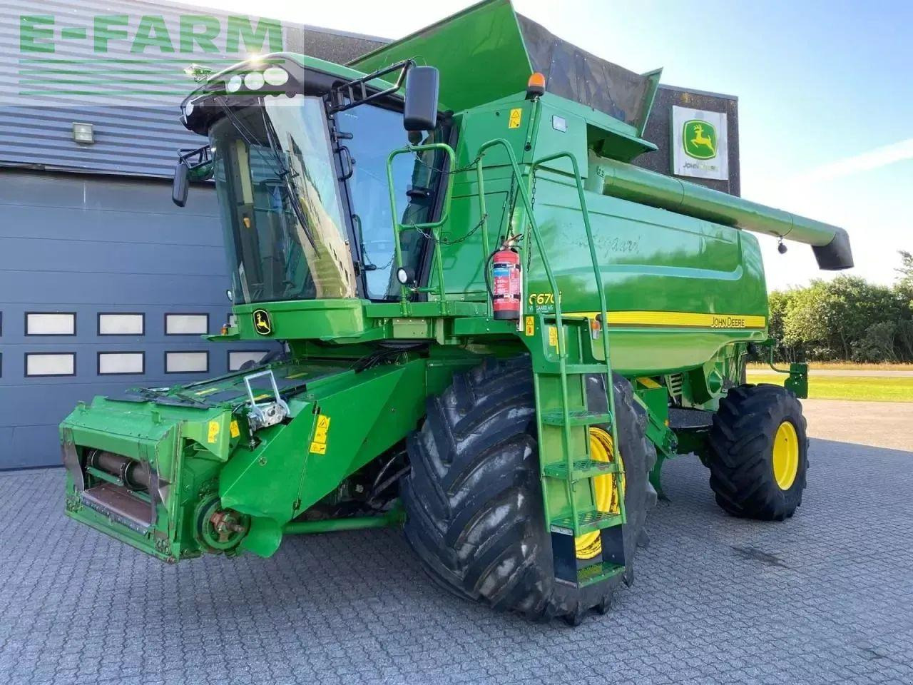John Deere c670 - Pemanen gabungan: gambar 1 John Deere c670 - Pemanen gabungan: gambar 1