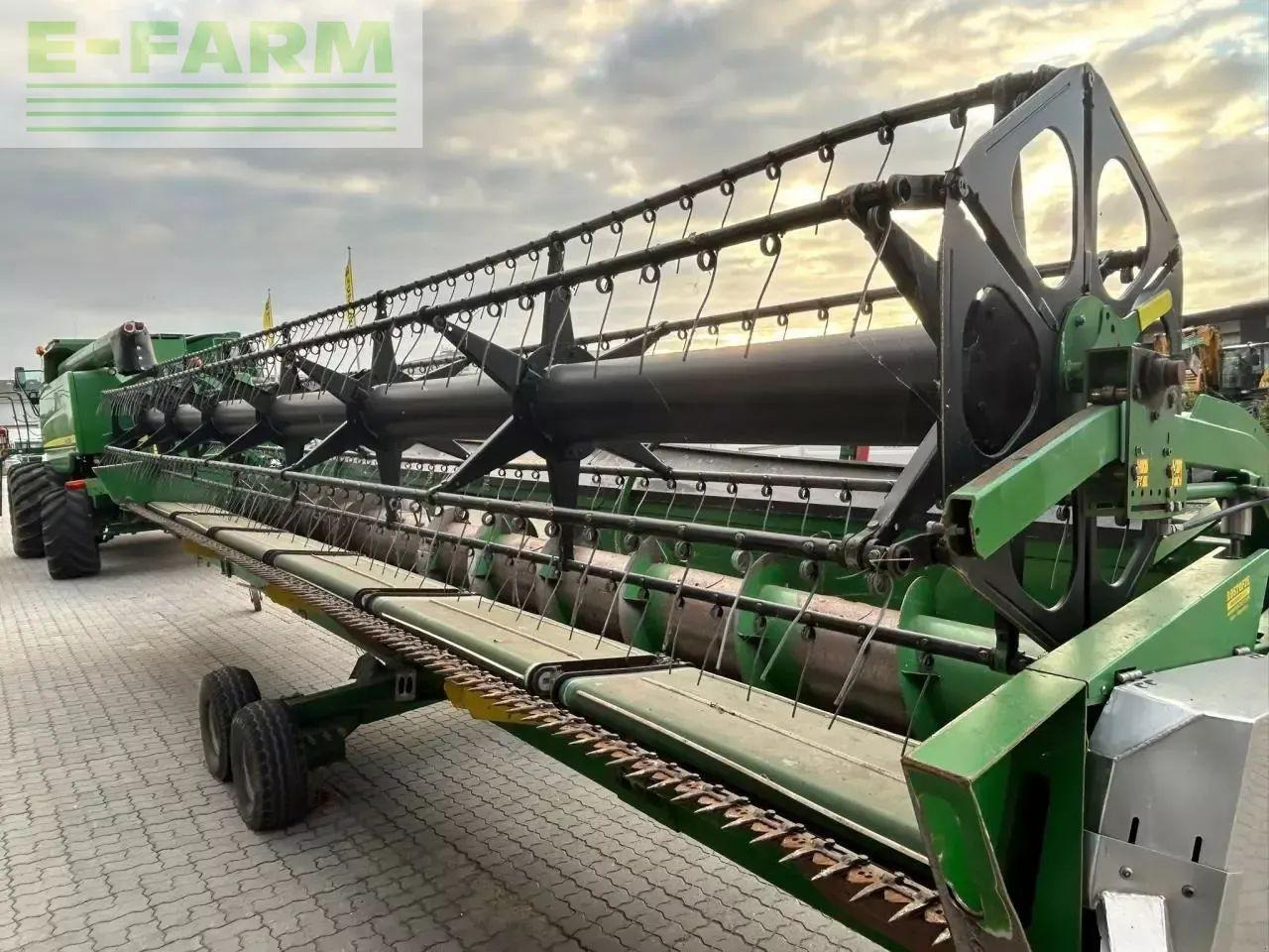 John Deere c670i - Pemanen gabungan: gambar 5 John Deere c670i - Pemanen gabungan: gambar 5