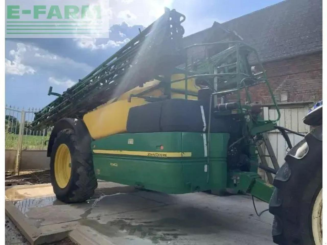 John Deere m900 - Penyemprot tertinggal: gambar 1 John Deere m900 - Penyemprot tertinggal: gambar 1