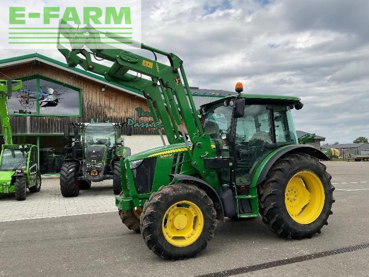 John Deere marque john deere - Traktor: gambar 1 John Deere marque john deere - Traktor: gambar 1
