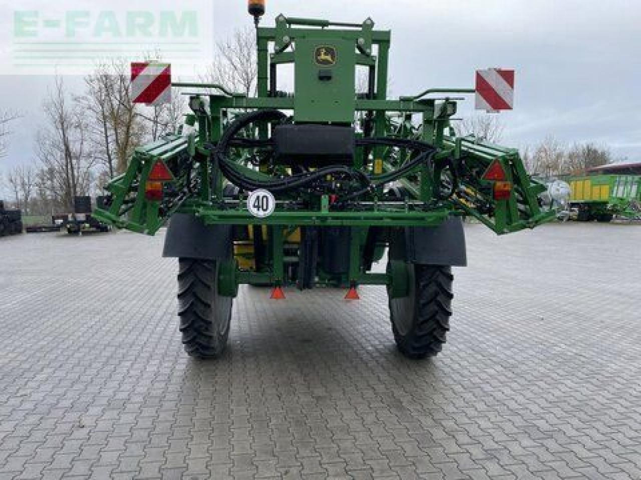 John Deere r 732i - Penyemprot tertinggal: gambar 4 John Deere r 732i - Penyemprot tertinggal: gambar 4
