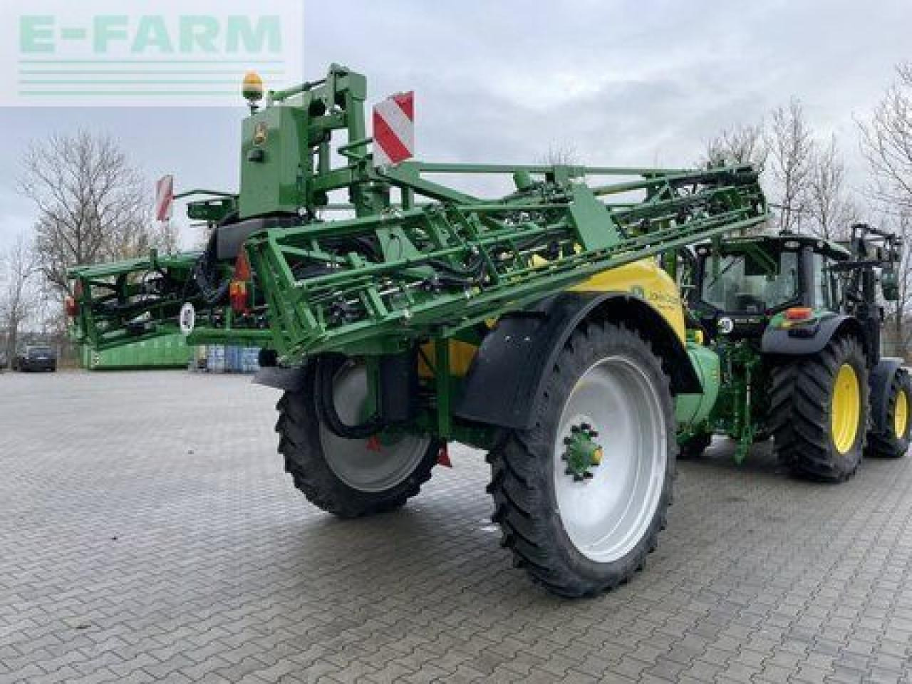 John Deere r 732i - Penyemprot tertinggal: gambar 3 John Deere r 732i - Penyemprot tertinggal: gambar 3