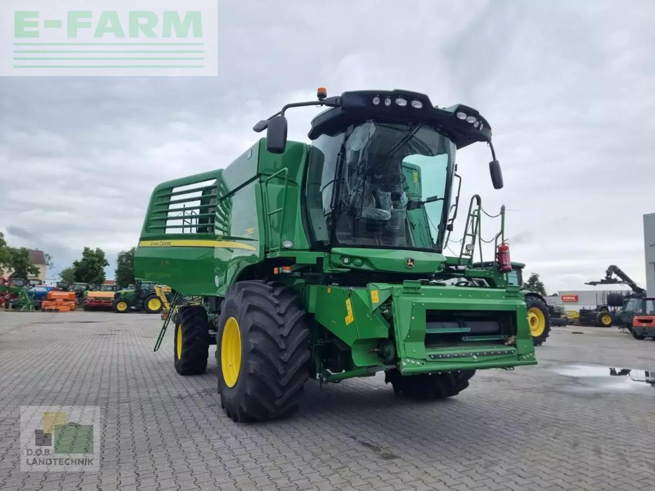 John Deere t550 - Pemanen gabungan: gambar 2 John Deere t550 - Pemanen gabungan: gambar 2