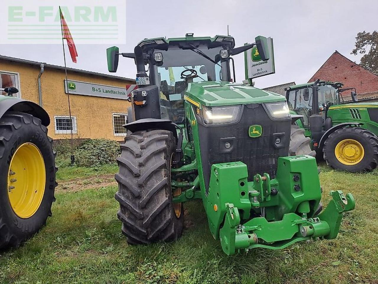 John Deere traktor 8r370 - Traktor: gambar 4 John Deere traktor 8r370 - Traktor: gambar 4