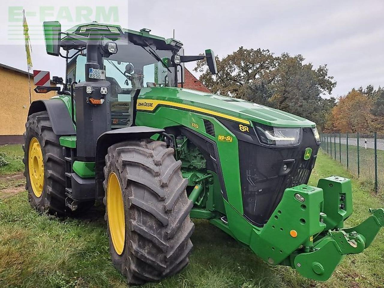 John Deere traktor 8r370 - Traktor: gambar 2 John Deere traktor 8r370 - Traktor: gambar 2