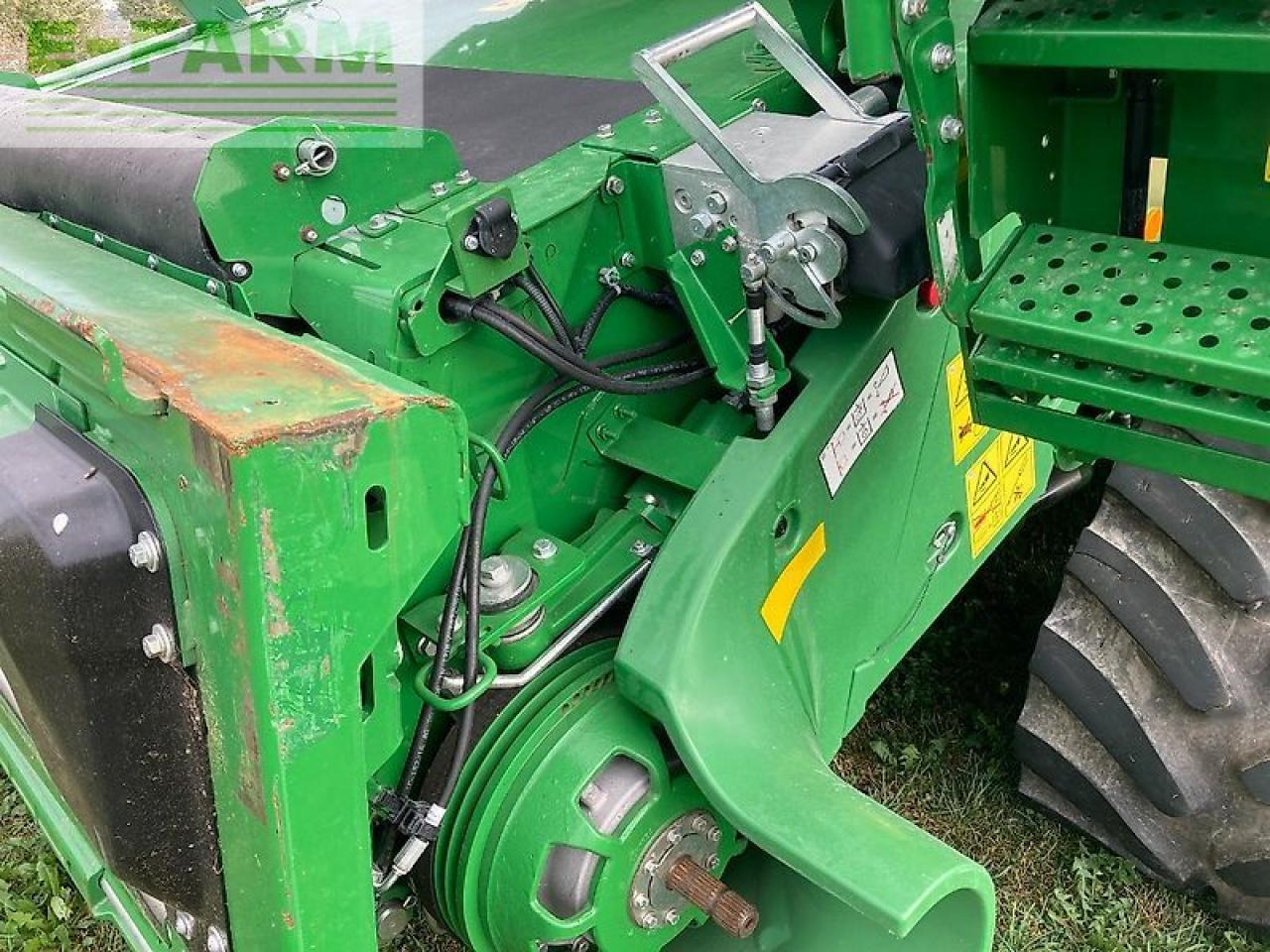 Pemanen gabungan John Deere x9 1100: gambar 21 Pemanen gabungan John Deere x9 1100: gambar 21
