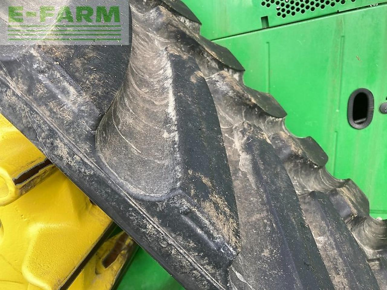 Pemanen gabungan John Deere x9 1100: gambar 24 Pemanen gabungan John Deere x9 1100: gambar 24