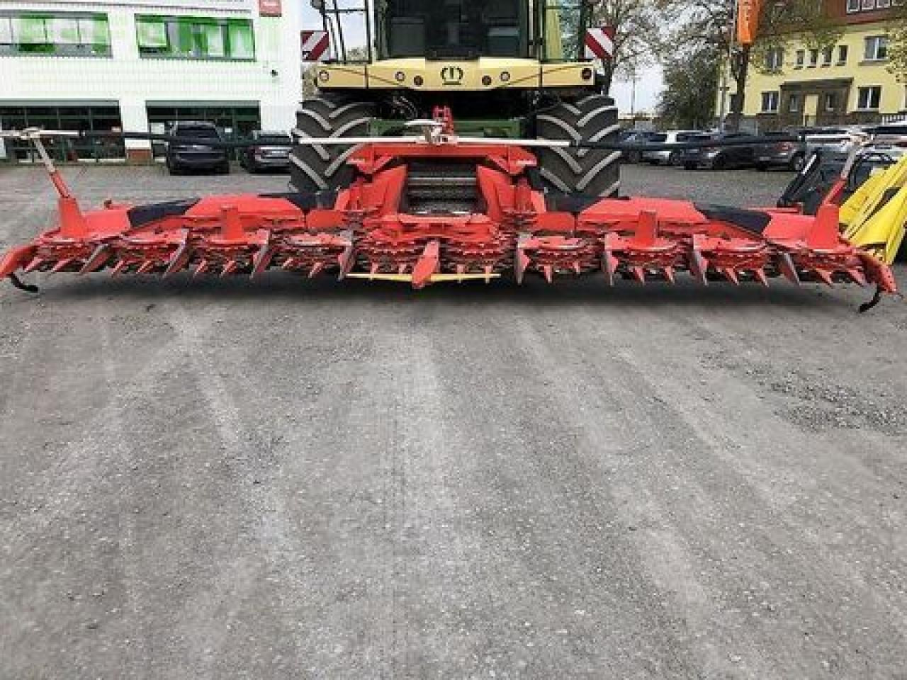 Kemper 375+ für krone bigx, my2020, eine saison gelaufe - Sundulan jagung: gambar 1 Kemper 375+ für krone bigx, my2020, eine saison gelaufe - Sundulan jagung: gambar 1
