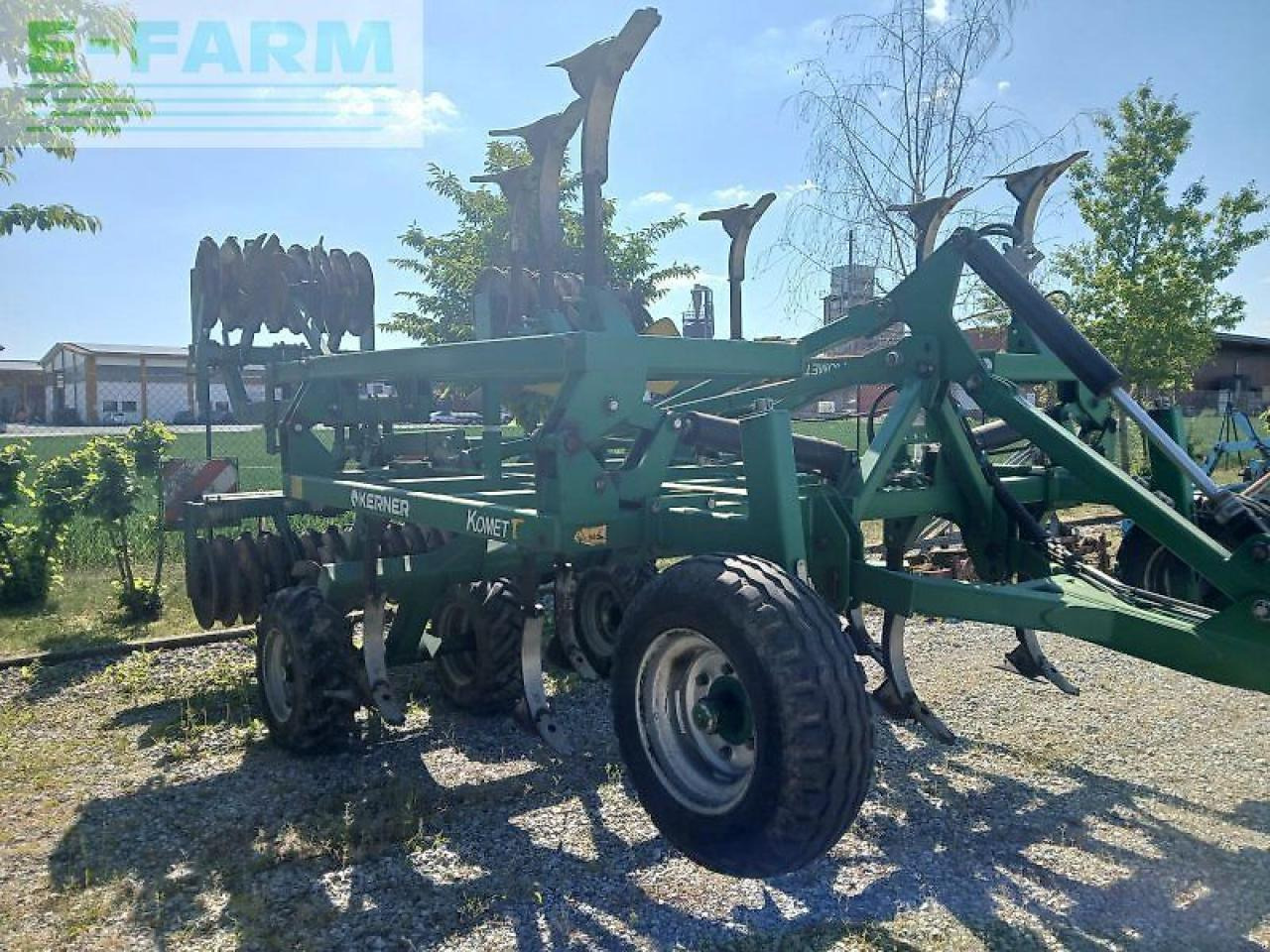 Kerner komet 460 - Petani: gambar 2 Kerner komet 460 - Petani: gambar 2