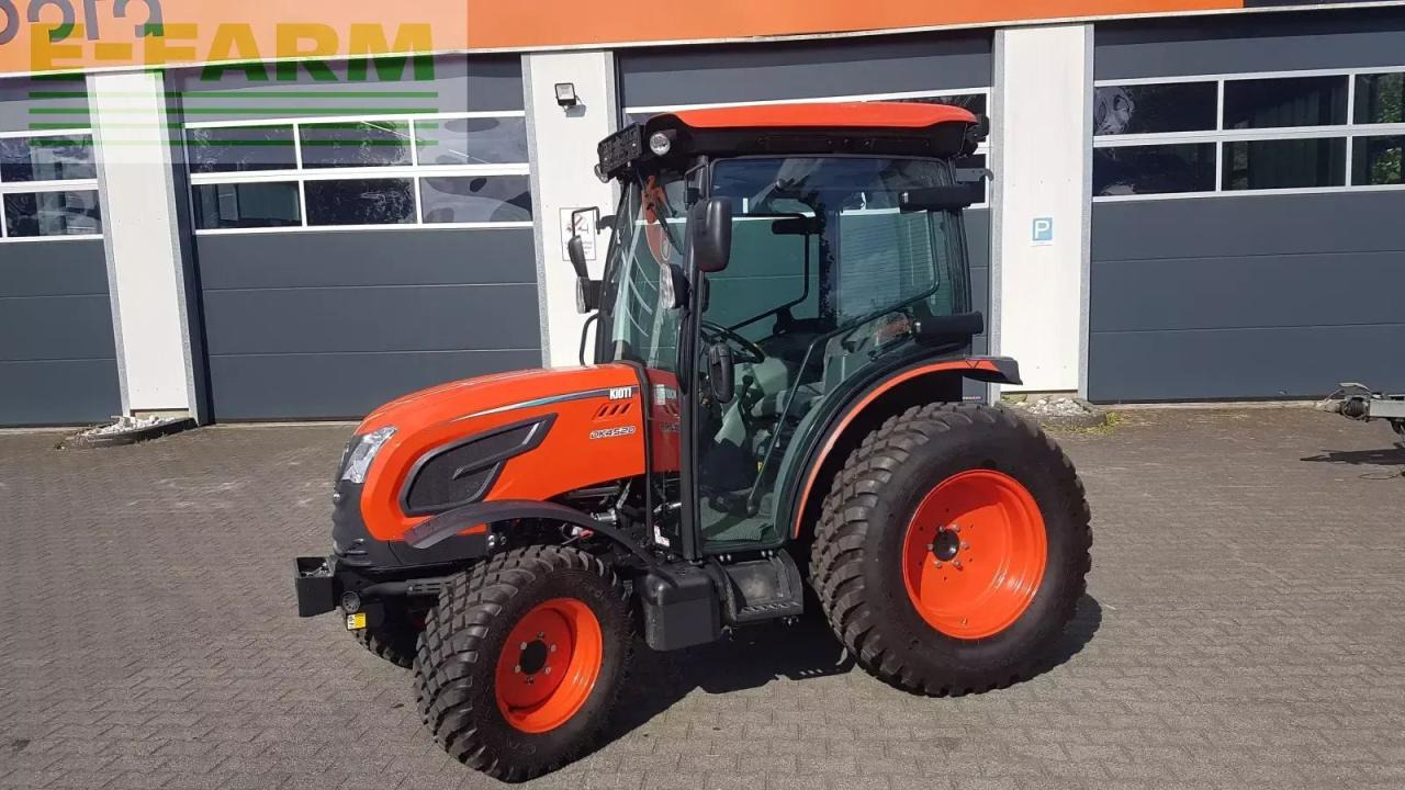 Kioti dk4520 - Traktor: gambar 3 Kioti dk4520 - Traktor: gambar 3