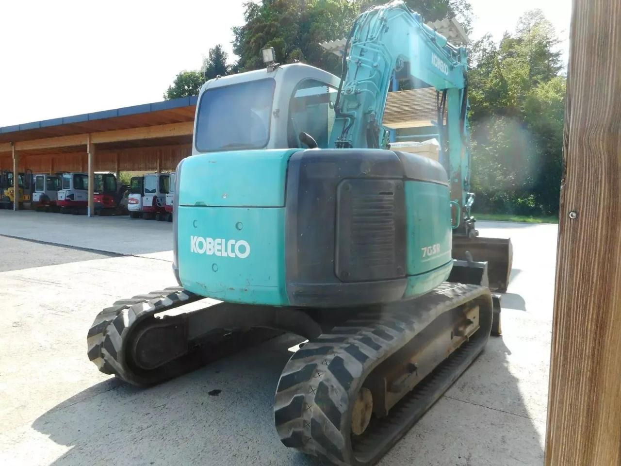 Kobelco sk 70 sr-1e ( 7.400kg ) - Ekskavator mini: gambar 4 Kobelco sk 70 sr-1e ( 7.400kg ) - Ekskavator mini: gambar 4