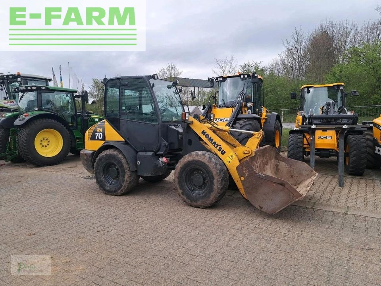 Komatsu wa 70 - Ekskavator mini: gambar 2 Komatsu wa 70 - Ekskavator mini: gambar 2