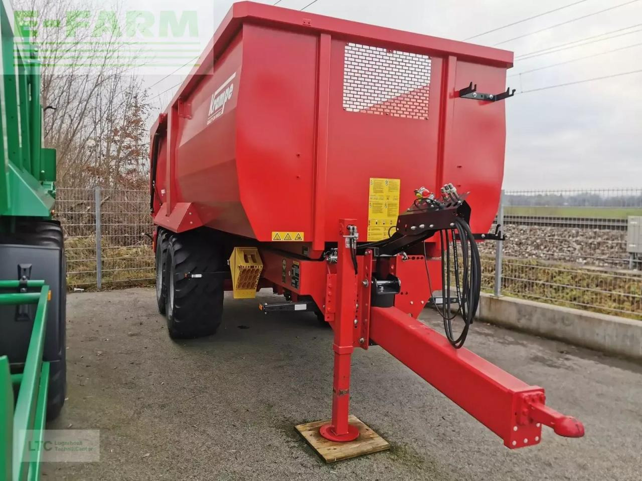 Krampe big body 540 - Trailer jungkit pertanian/ Tempat sampah: gambar 2 Krampe big body 540 - Trailer jungkit pertanian/ Tempat sampah: gambar 2