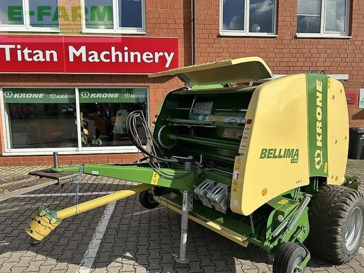 Krone bellima f 130 - Baler persegi: gambar 1 Krone bellima f 130 - Baler persegi: gambar 1