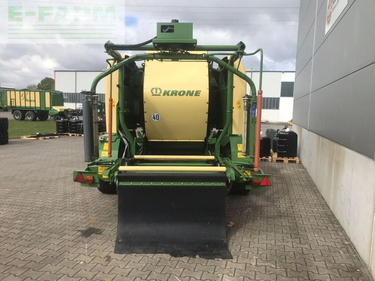 Krone comprima cv 150xc - Baler persegi: gambar 4 Krone comprima cv 150xc - Baler persegi: gambar 4