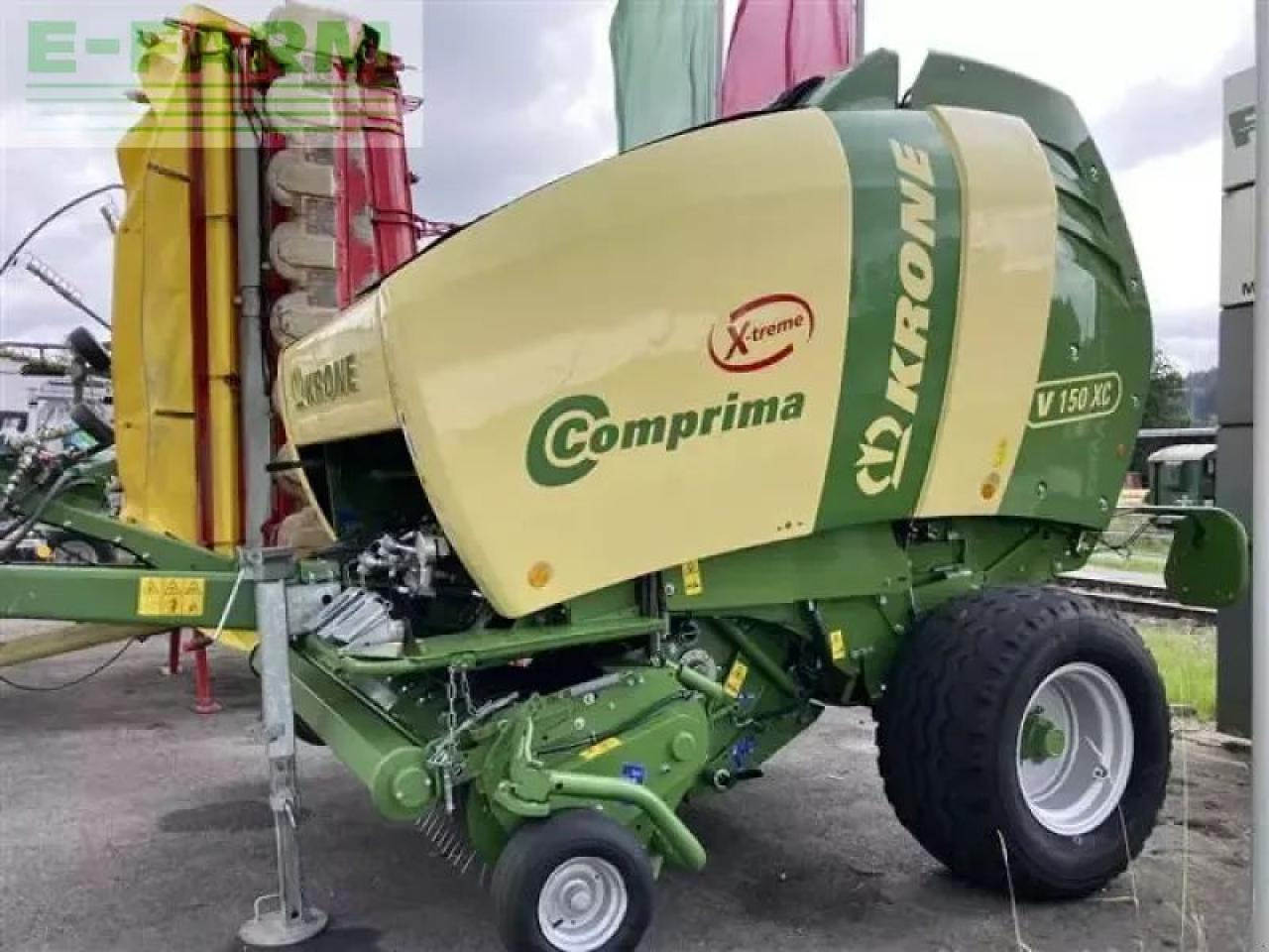 Krone comprima v 150 xc xtrem - Baler persegi: gambar 1 Krone comprima v 150 xc xtrem - Baler persegi: gambar 1