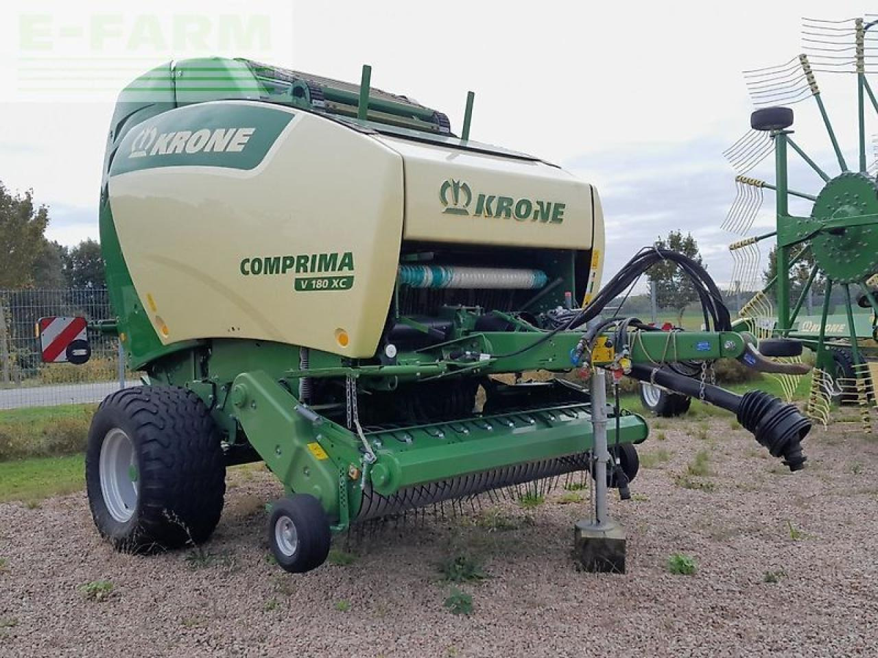Krone comprima v 180 xc - Baler persegi: gambar 2 Krone comprima v 180 xc - Baler persegi: gambar 2
