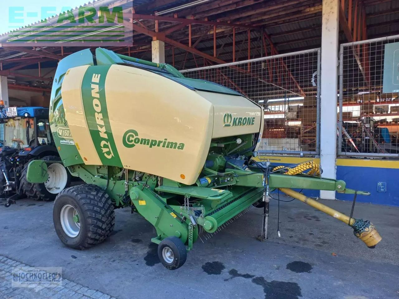 Krone comprima v150 xc - Baler persegi: gambar 1 Krone comprima v150 xc - Baler persegi: gambar 1