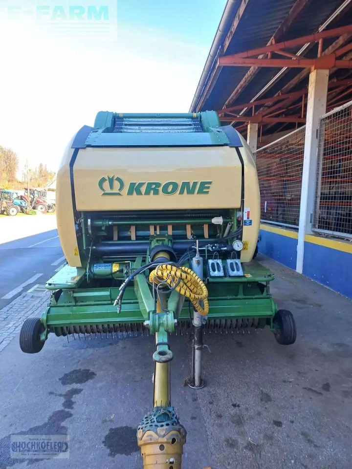 Krone comprima v150 xc - Baler persegi: gambar 2 Krone comprima v150 xc - Baler persegi: gambar 2